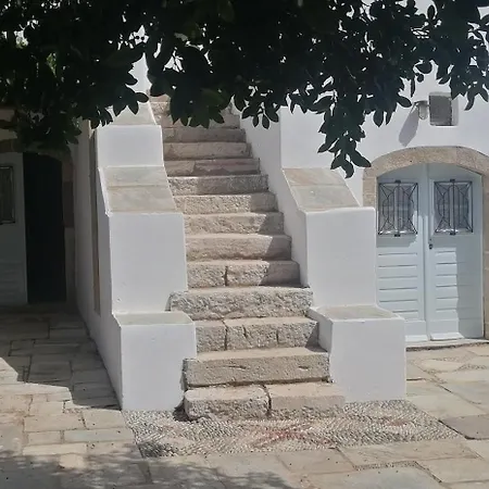 Villa Evgenia's Traditional House